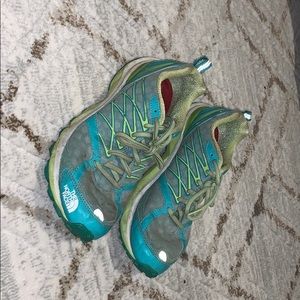 North Face Tennis shoes